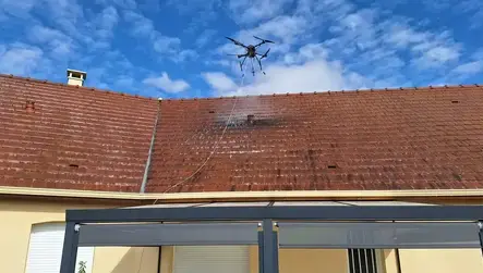 drone nettoyage toiture à Romorantin-Lanthenay - image 3